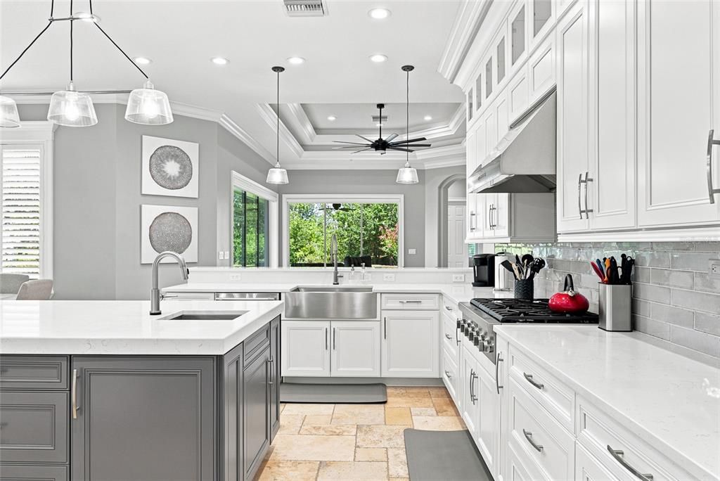 For Sale: $1,300,000 (5 beds, 4 baths, 4459 Square Feet)