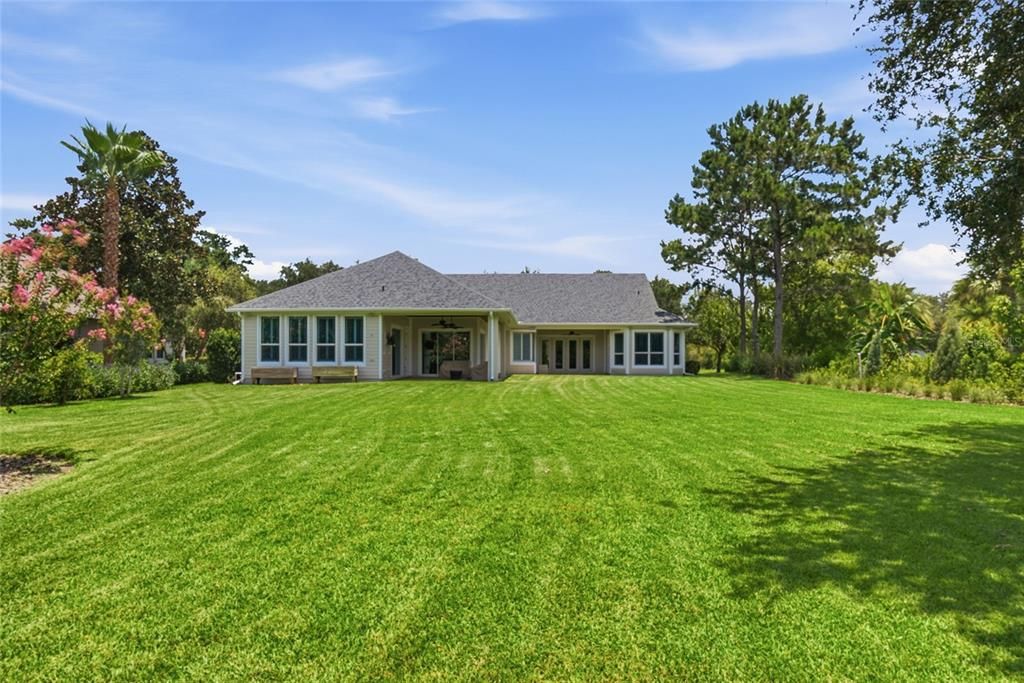 For Sale: $1,300,000 (5 beds, 4 baths, 4459 Square Feet)