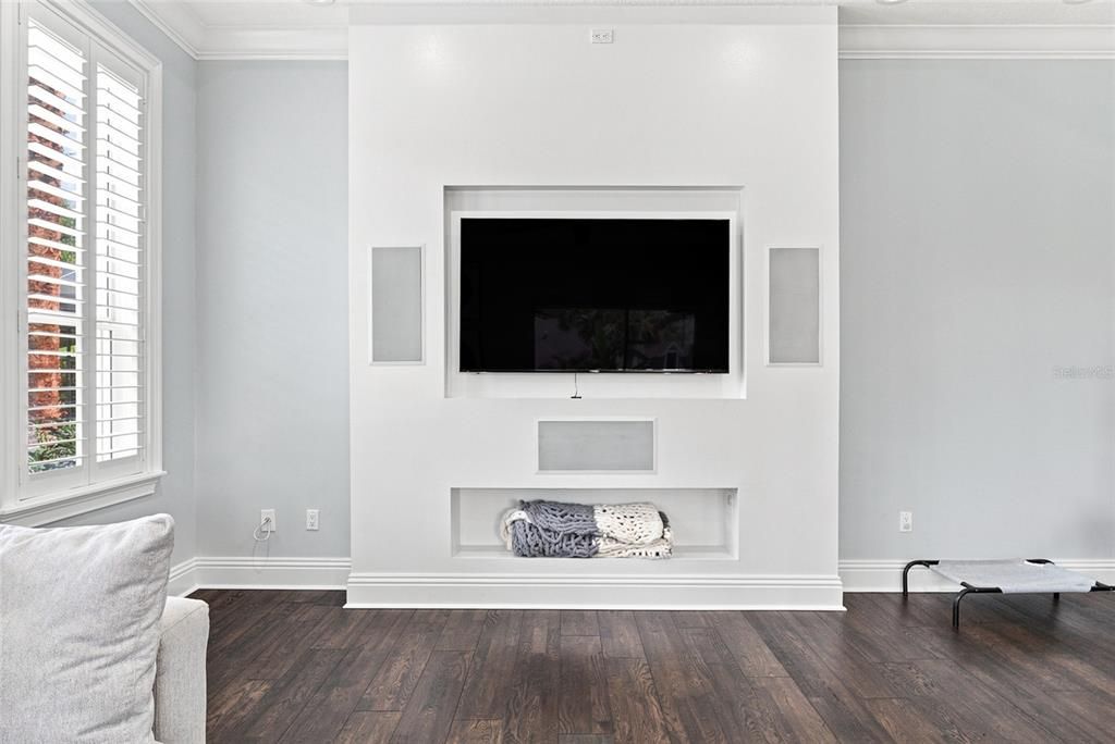 For Sale: $1,300,000 (5 beds, 4 baths, 4459 Square Feet)