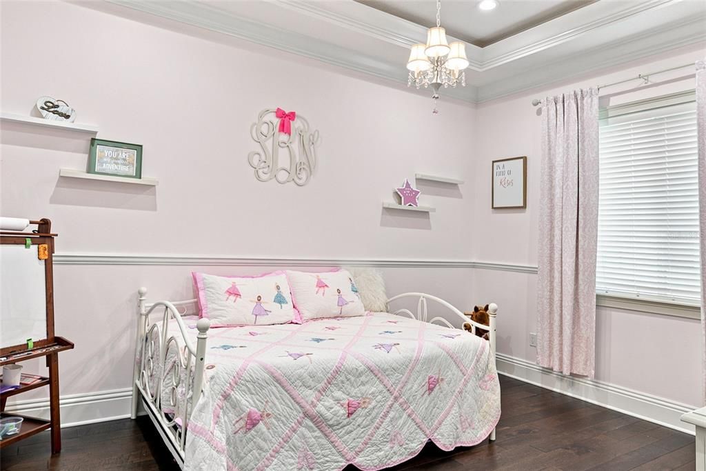 For Sale: $1,300,000 (5 beds, 4 baths, 4459 Square Feet)