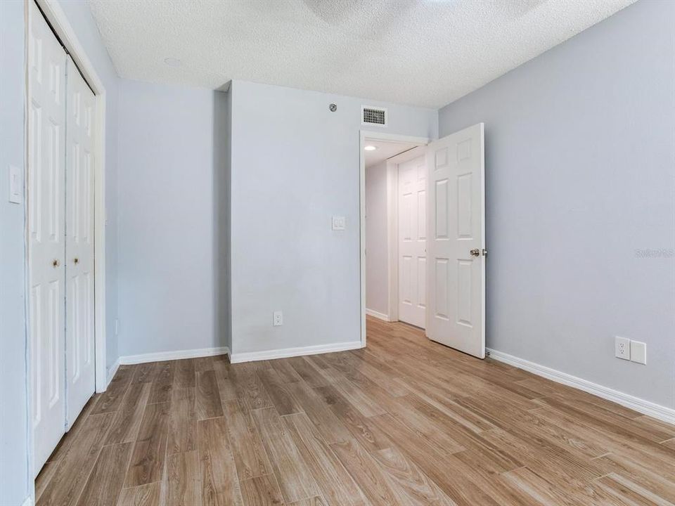 En Venta: $322,000 (2 camas, 2 baños, 1073 Pies cuadrados)