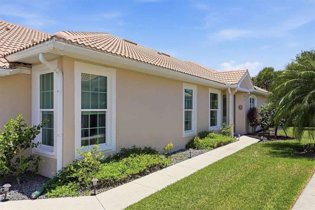 En Venta: $425,000 (3 camas, 2 baños, 1660 Pies cuadrados)