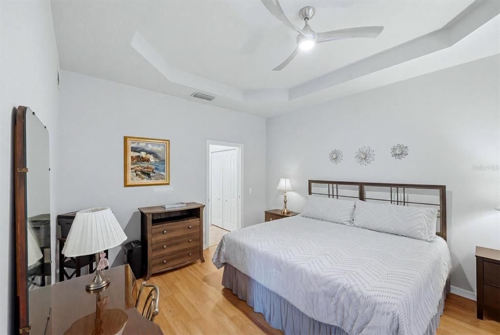 En Venta: $425,000 (3 camas, 2 baños, 1660 Pies cuadrados)