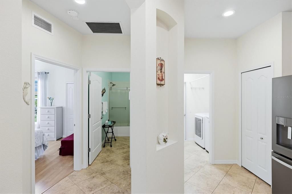 En Venta: $425,000 (3 camas, 2 baños, 1660 Pies cuadrados)