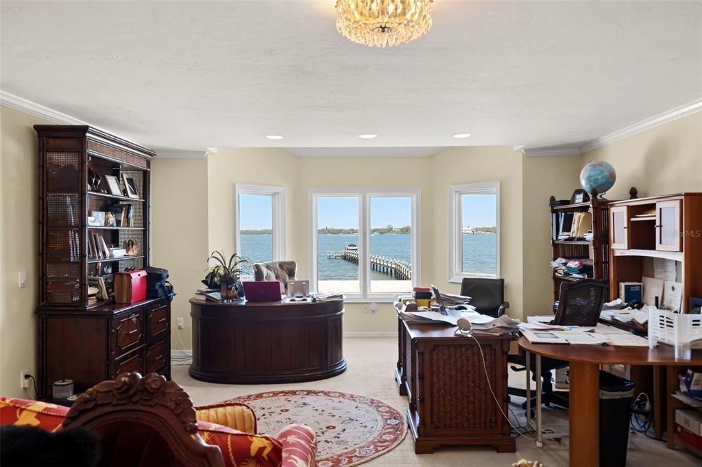 For Sale: $6,577,777 (4 beds, 5 baths, 11911 Square Feet)