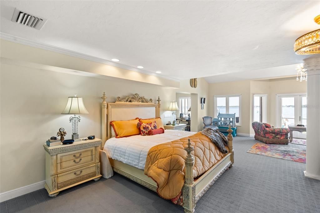 For Sale: $6,577,777 (4 beds, 5 baths, 11911 Square Feet)