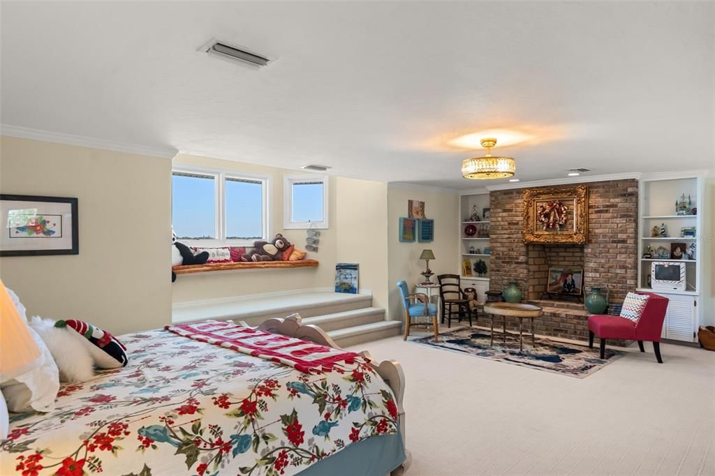 For Sale: $6,577,777 (4 beds, 5 baths, 11911 Square Feet)