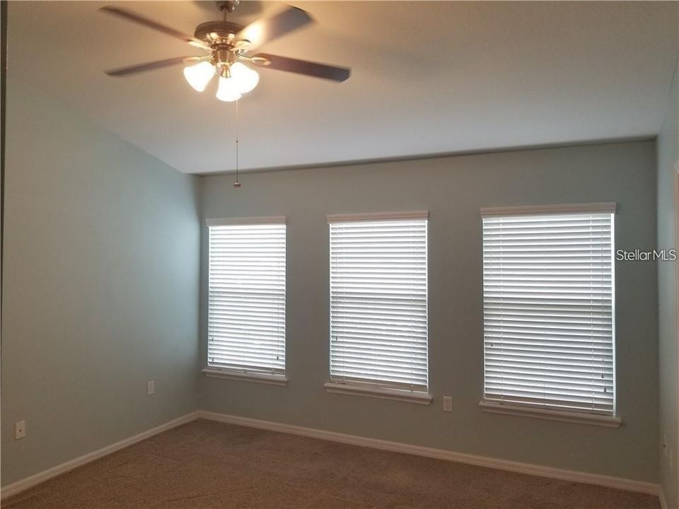 В аренду: $2,895 (3 спален, 2 ванн, 1480 Квадратных фут)