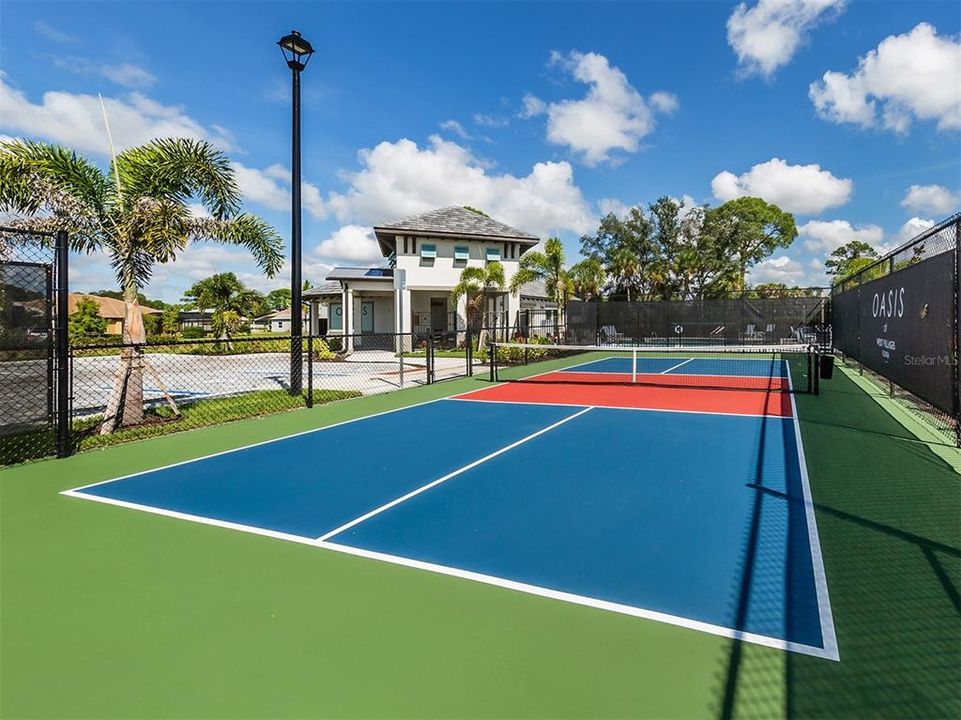 En Venta: $899,900 (4 camas, 3 baños, 3021 Pies cuadrados)