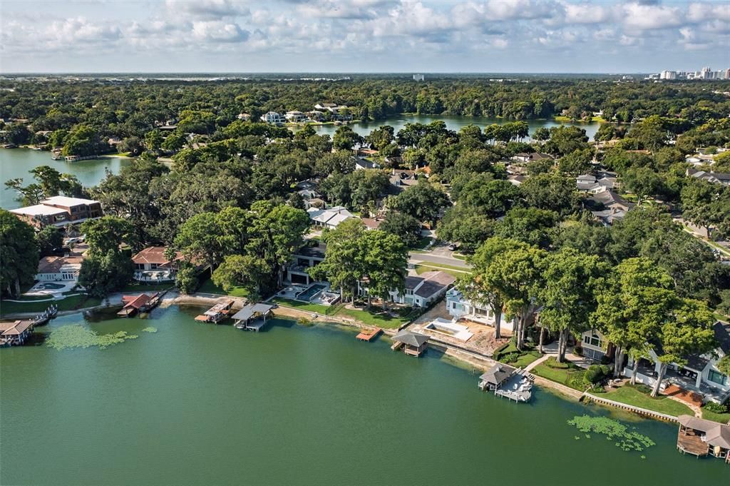 En Venta: $2,695,000 (0.32 acres)