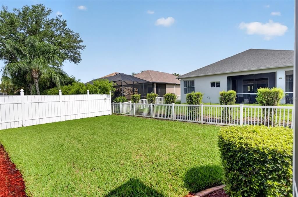 For Sale: $479,000 (3 beds, 2 baths, 2137 Square Feet)