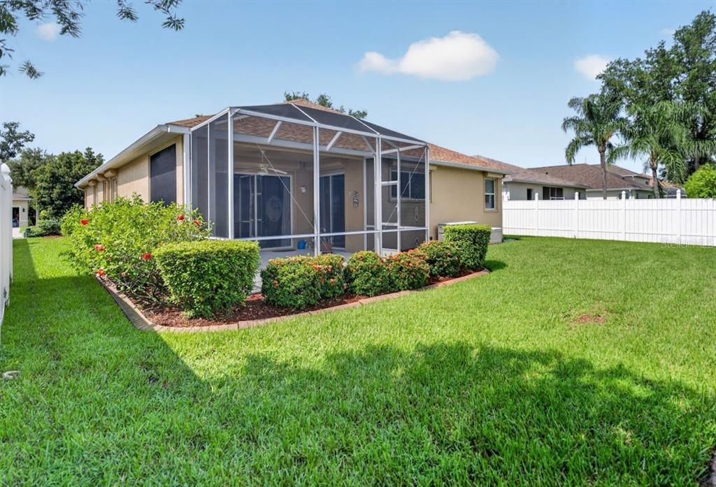 For Sale: $479,000 (3 beds, 2 baths, 2137 Square Feet)