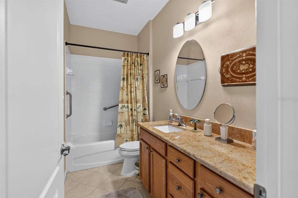 For Sale: $479,000 (3 beds, 2 baths, 2137 Square Feet)