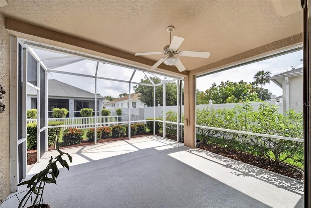 For Sale: $479,000 (3 beds, 2 baths, 2137 Square Feet)