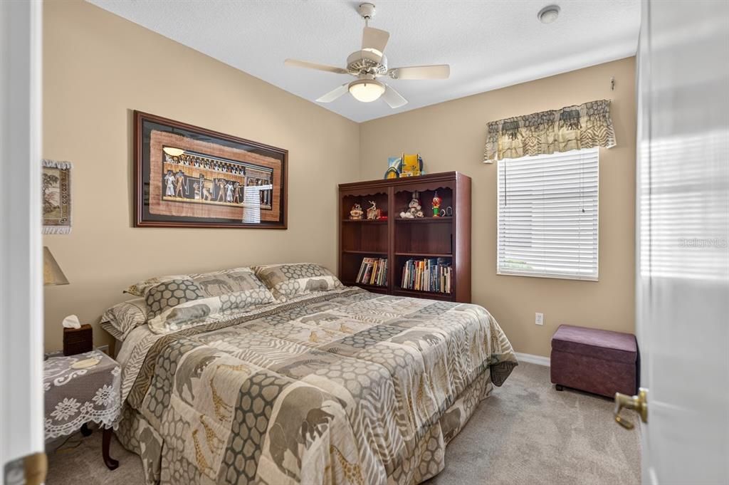 For Sale: $479,000 (3 beds, 2 baths, 2137 Square Feet)