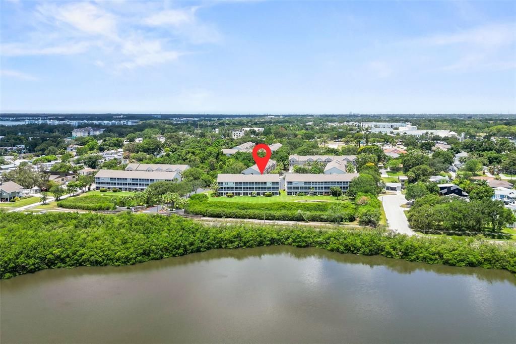 На продажу: $425,000 (2 спален, 2 ванн, 1595 Квадратных фут)