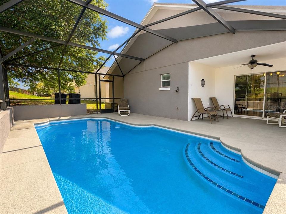 En Venta: $315,000 (3 camas, 2 baños, 1374 Pies cuadrados)