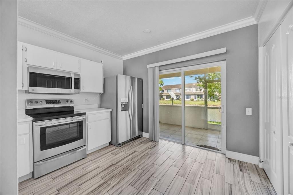 For Rent: $2,200 (2 beds, 1 baths, 1184 Square Feet)