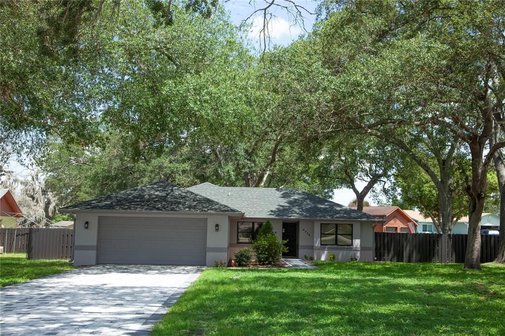 For Sale: $379,000 (3 beds, 2 baths, 1602 Square Feet)
