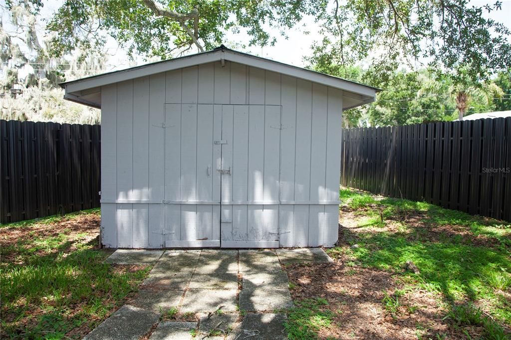 For Sale: $379,000 (3 beds, 2 baths, 1602 Square Feet)