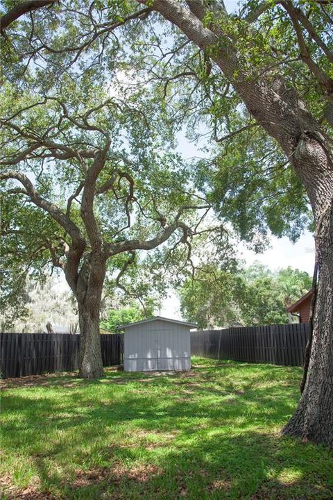 For Sale: $379,000 (3 beds, 2 baths, 1602 Square Feet)