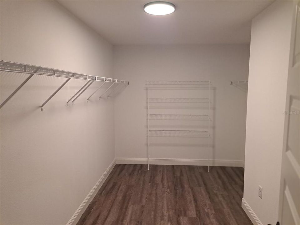 На продажу: $305,000 (3 спален, 2 ванн, 1780 Квадратных фут)