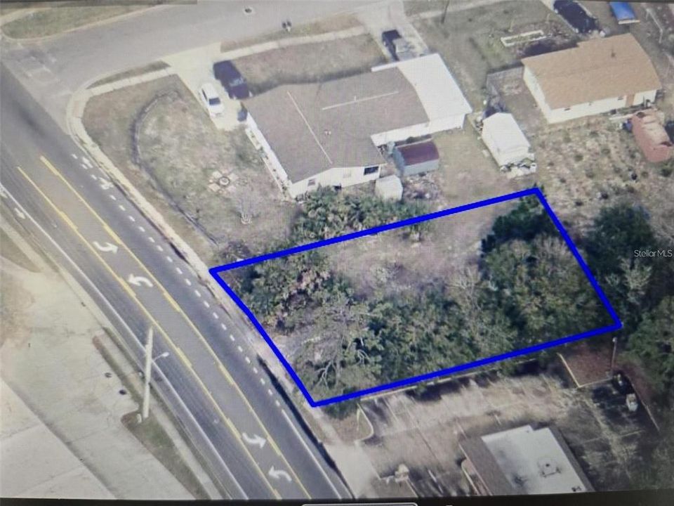 На продажу: $95,000 (0.21 acres)