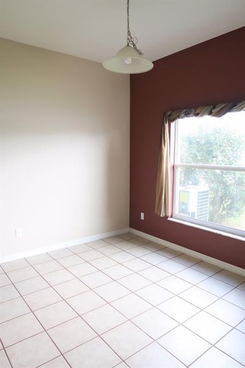 В аренду: $2,895 (4 спален, 3 ванн, 2547 Квадратных фут)