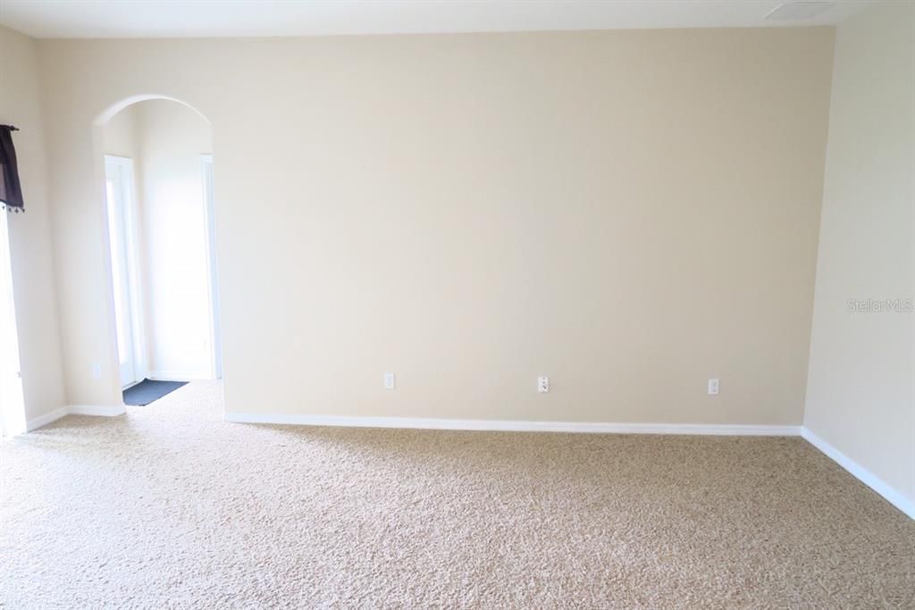 В аренду: $2,895 (4 спален, 3 ванн, 2547 Квадратных фут)
