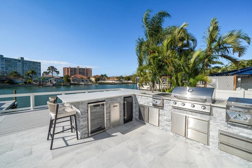 For Sale: $3,295,000 (4 beds, 3 baths, 4944 Square Feet)