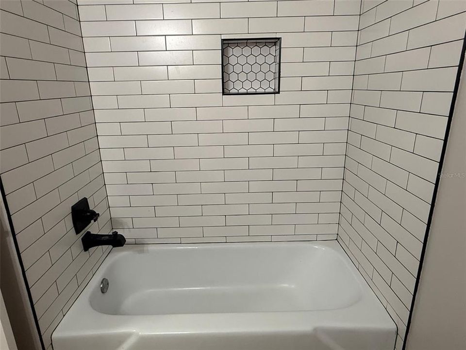 В аренду: $2,575 (3 спален, 2 ванн, 1136 Квадратных фут)