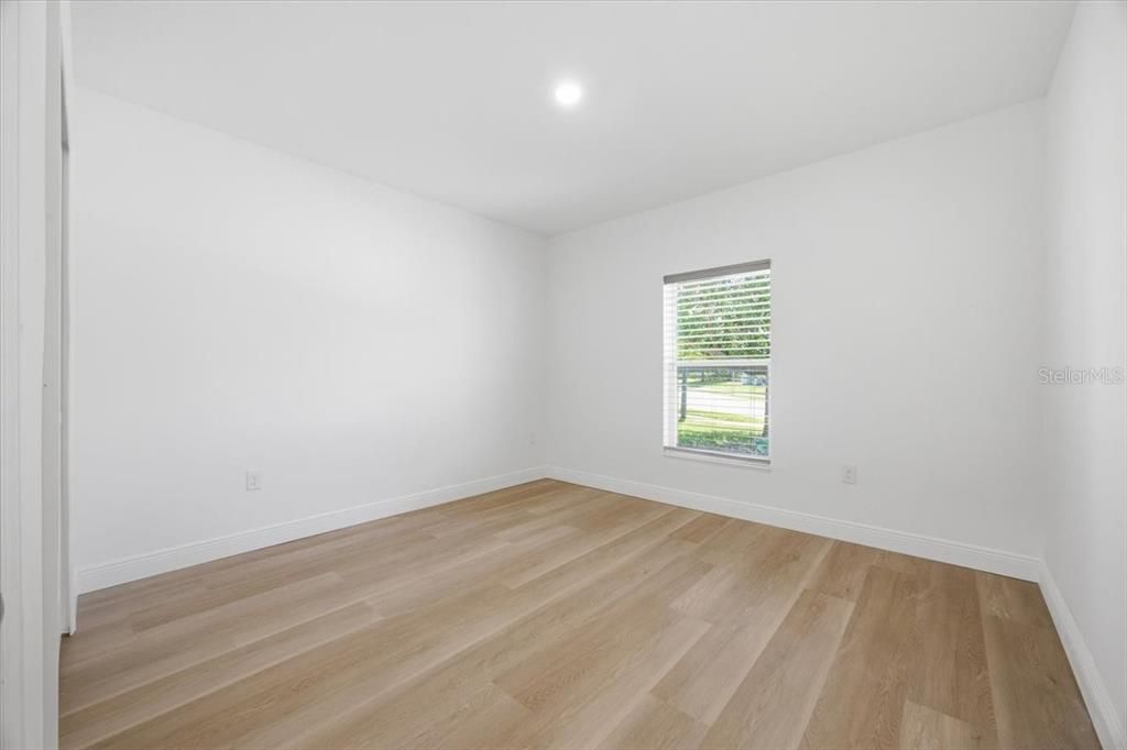 В аренду: $2,300 (4 спален, 3 ванн, 2109 Квадратных фут)