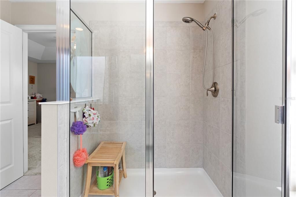 На продажу: $389,999 (3 спален, 2 ванн, 2618 Квадратных фут)