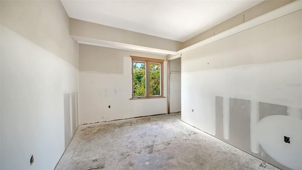 For Sale: $480,000 (3 beds, 2 baths, 1432 Square Feet)