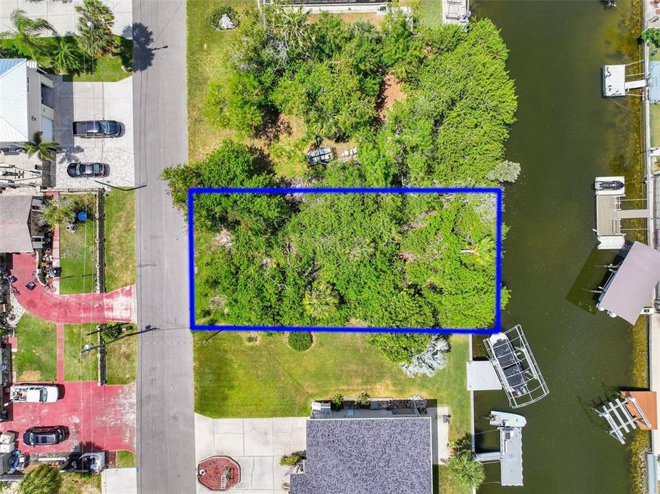 For Sale: $125,000 (0.13 acres)