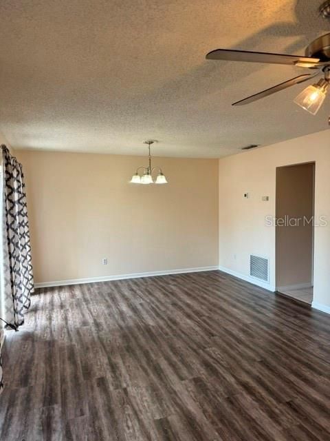 В аренду: $1,650 (2 спален, 2 ванн, 1003 Квадратных фут)