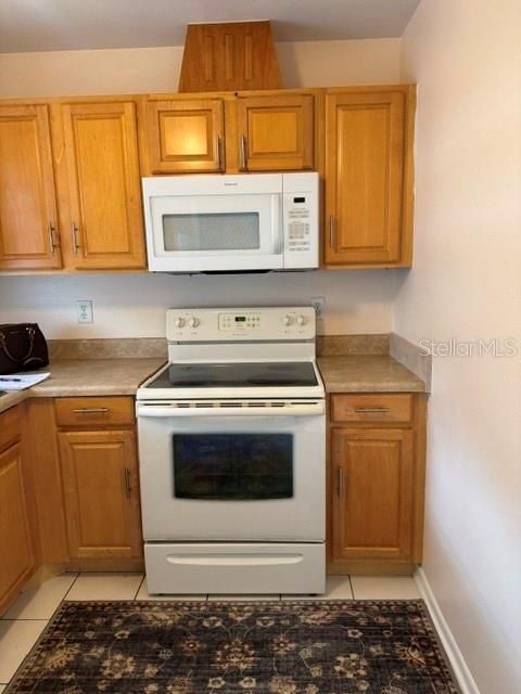 В аренду: $1,650 (2 спален, 2 ванн, 1003 Квадратных фут)