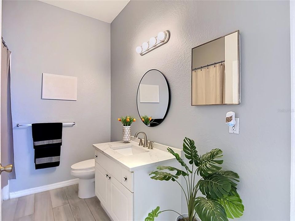 For Rent: $1,650 (2 beds, 1 baths, 961 Square Feet)