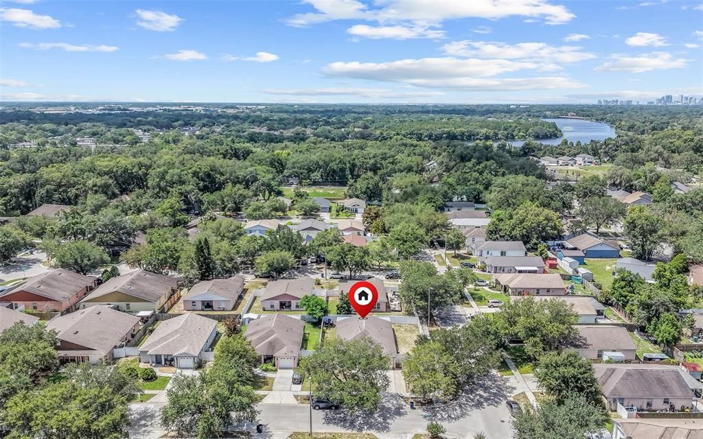 На продажу: $429,000 (4 спален, 2 ванн, 1425 Квадратных фут)