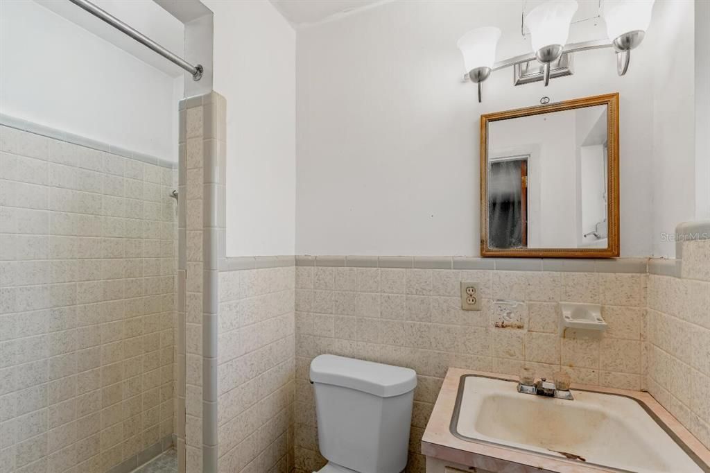 На продажу: $425,000 (4 спален, 2 ванн, 1911 Квадратных фут)
