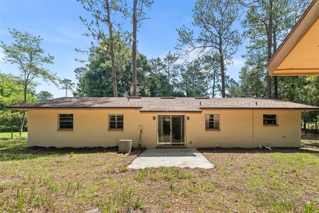 На продажу: $225,000 (3 спален, 1 ванн, 1056 Квадратных фут)