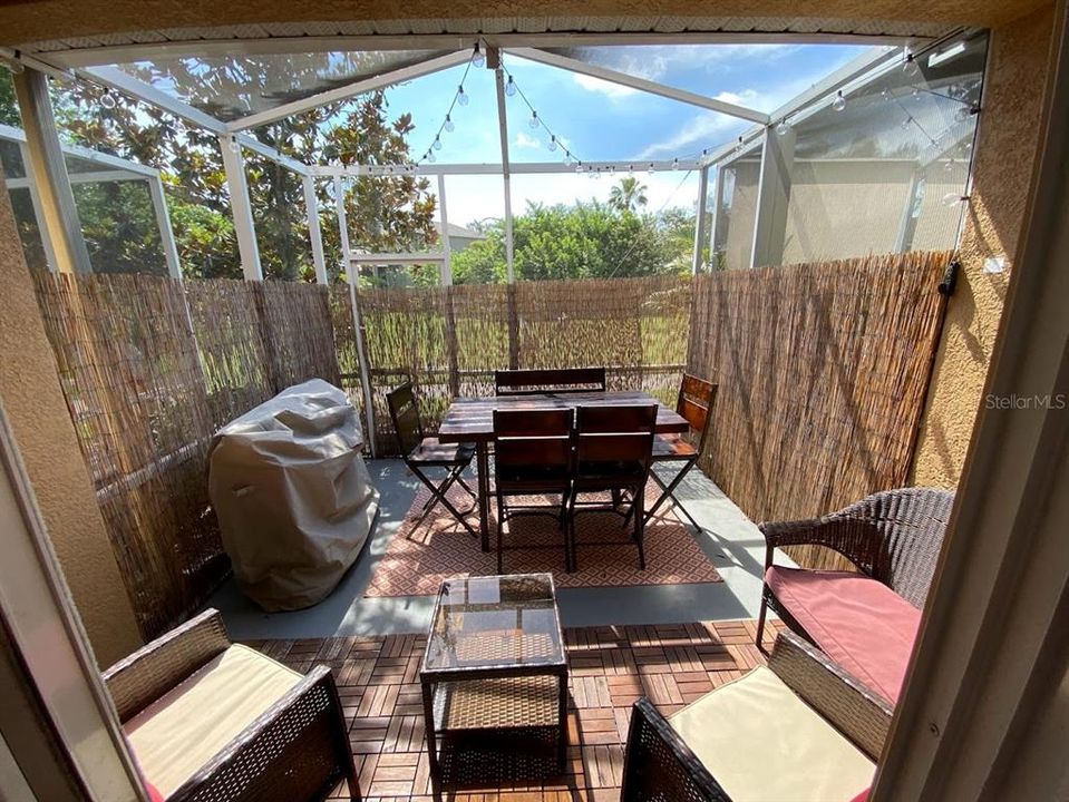 For Rent: $1,950 (3 beds, 2 baths, 1390 Square Feet)