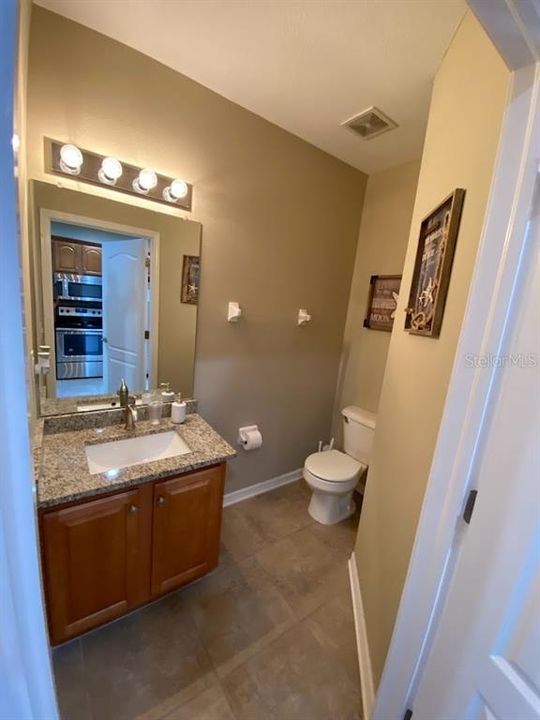 For Rent: $1,950 (3 beds, 2 baths, 1390 Square Feet)