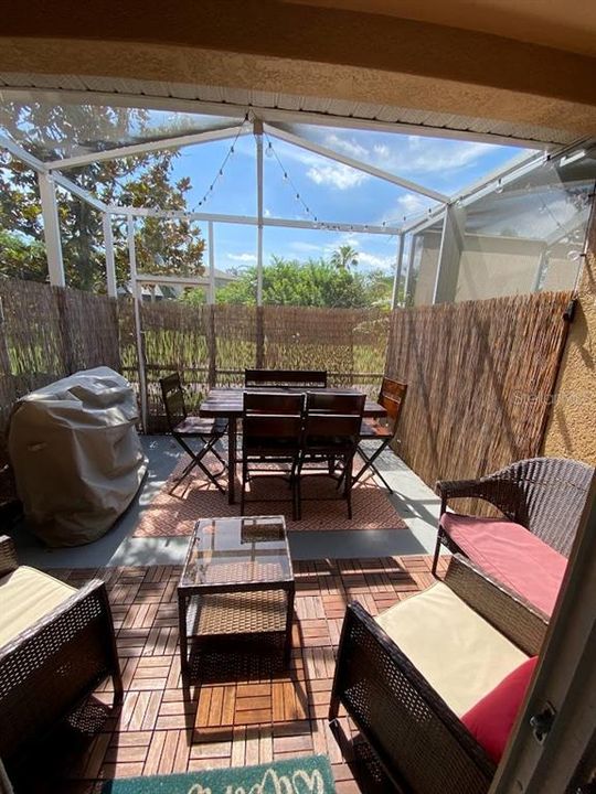 For Rent: $1,950 (3 beds, 2 baths, 1390 Square Feet)