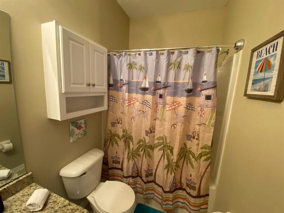 For Rent: $1,950 (3 beds, 2 baths, 1390 Square Feet)