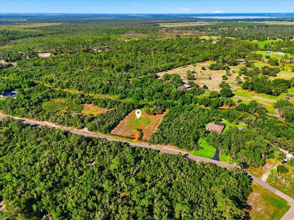На продажу: $69,900 (1.51 acres)