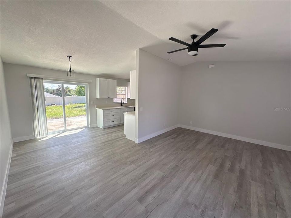 En Venta: $267,900 (2 camas, 2 baños, 1022 Pies cuadrados)