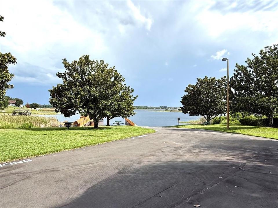 For Rent: $2,250 (3 beds, 2 baths, 1426 Square Feet)