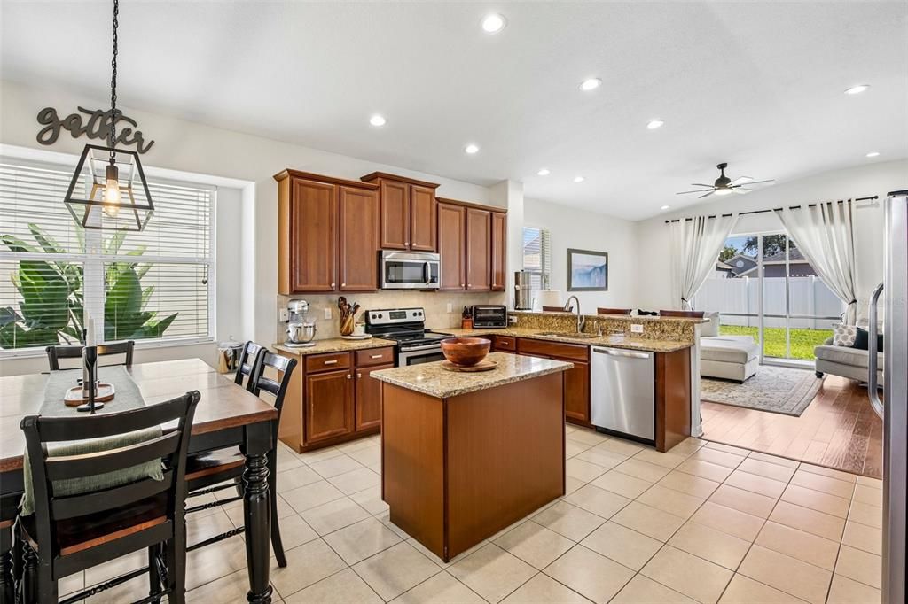 For Sale: $479,900 (3 beds, 2 baths, 2005 Square Feet)