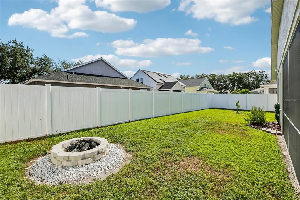 For Sale: $479,900 (3 beds, 2 baths, 2005 Square Feet)